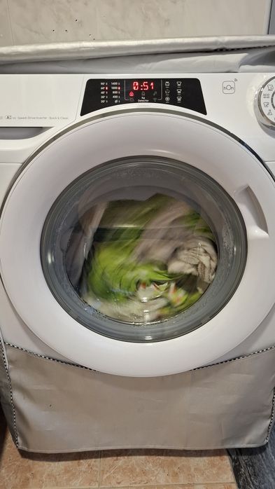 Máquina de Lavar Roupa CANDY 8kg 1400 rpm