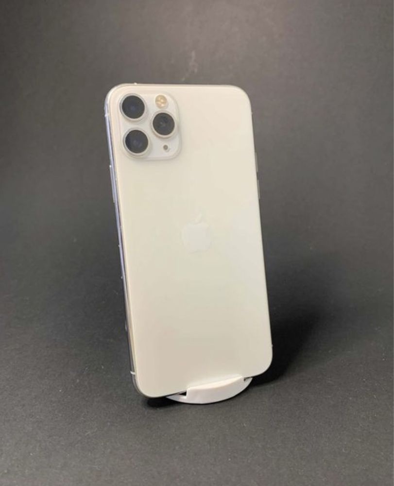 iPhone 11 branco 256gb desbloqueado