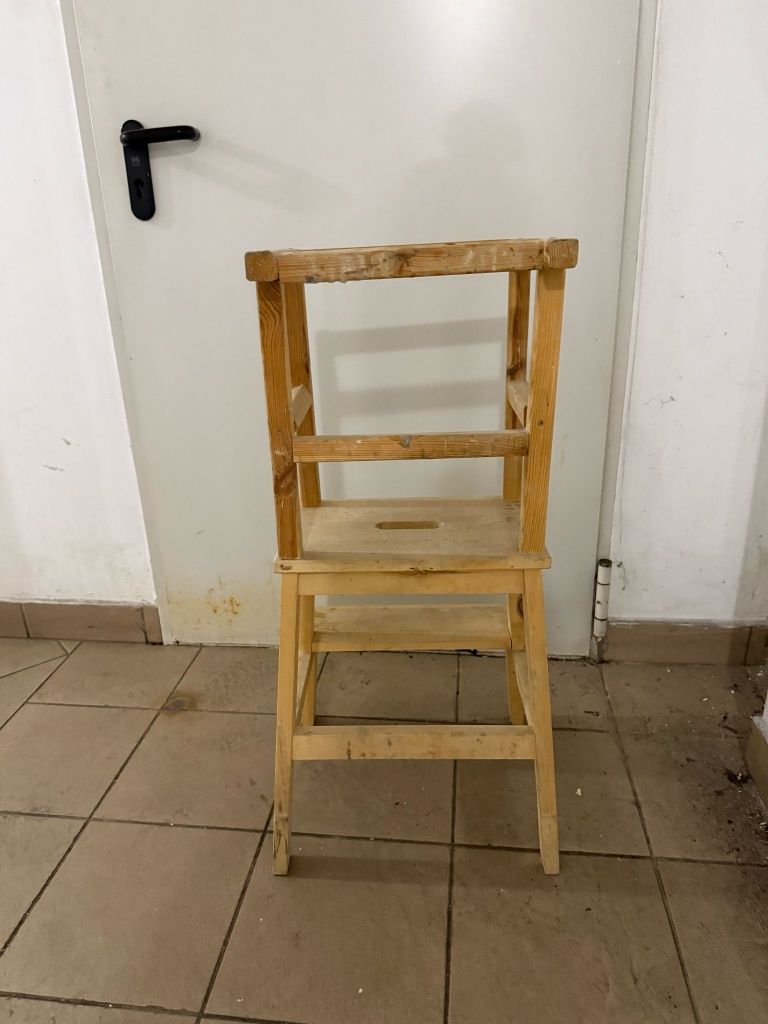 Kitchen Helpler pomocnik kuchenny Ikea krzesełko drewniany dziecko