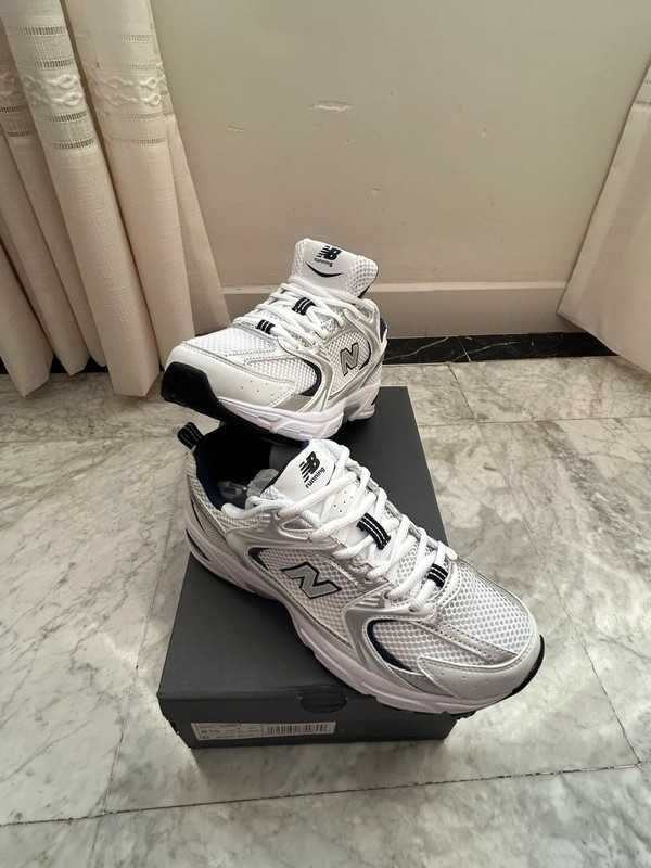Buty/sportowe/Dla obu płci/New+Balance_530 A>45