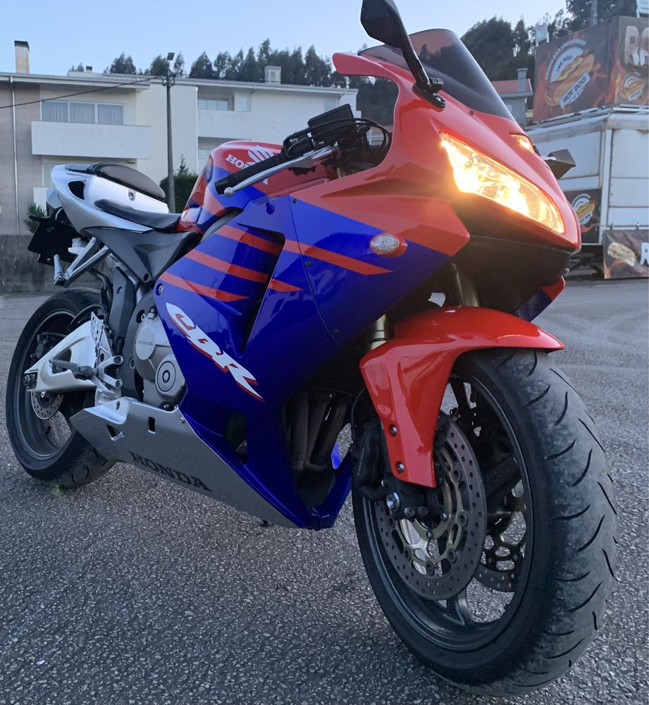 Cbr 600rr 2005 imaculada