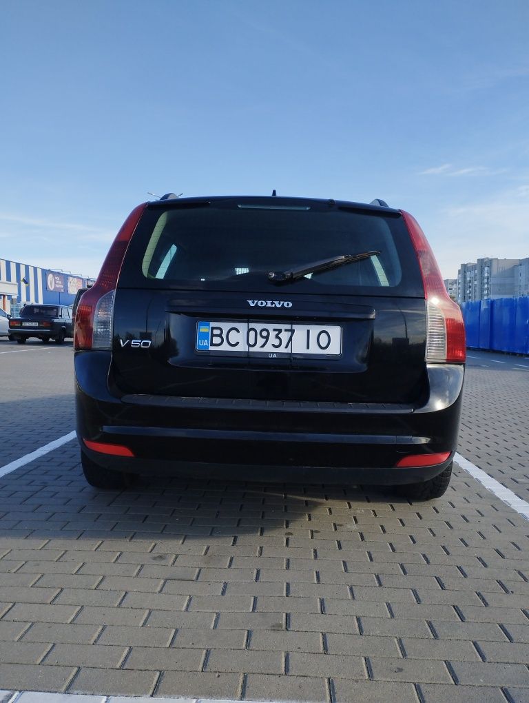 Volvo v50 1.8 Бензин
2008