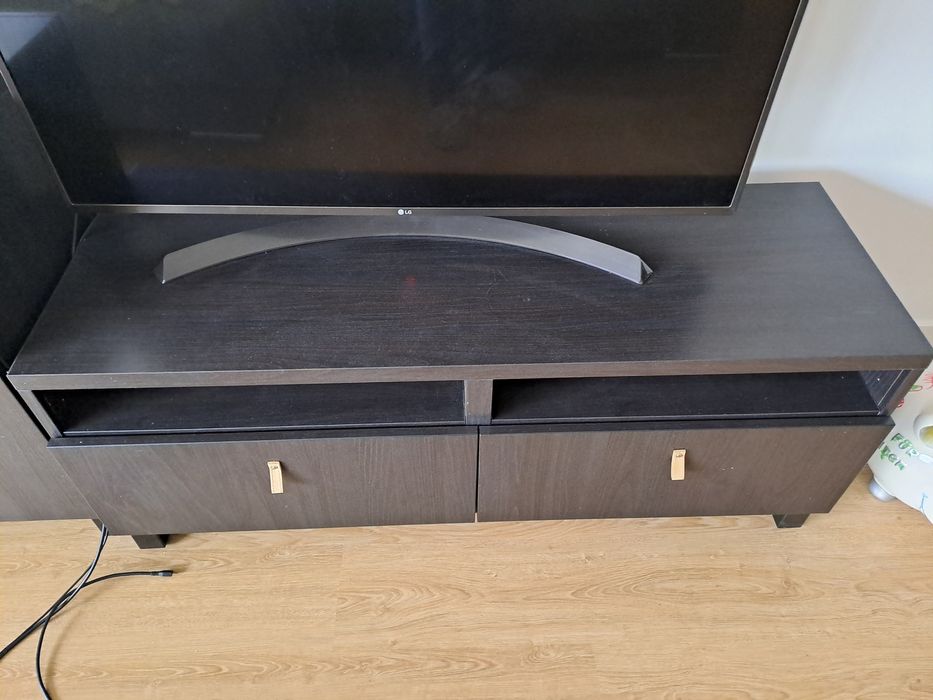 Móvel TV Ikea- Besta