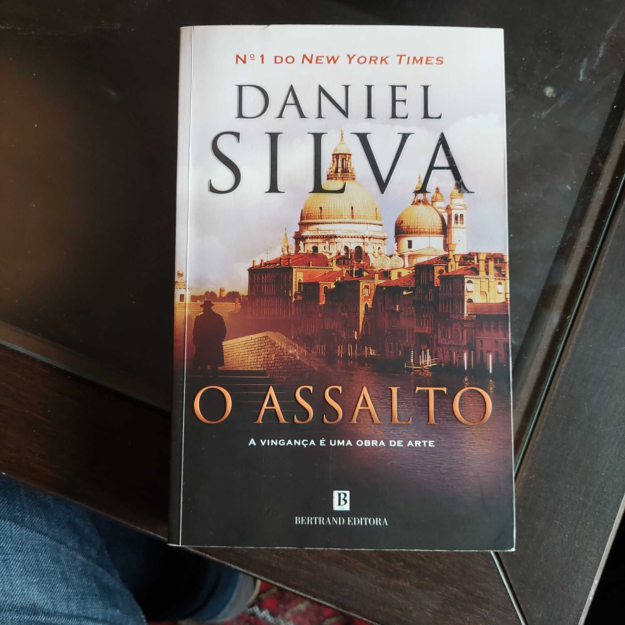 Daniel Silva - O Assalto