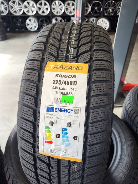 Opony zimowe 225/45R17 94V XL Trazano SW-608  MONTAŻ! RANT!
