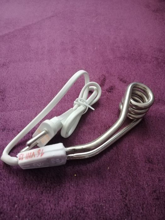 Turystyczna grzałka do podgrzewania wody