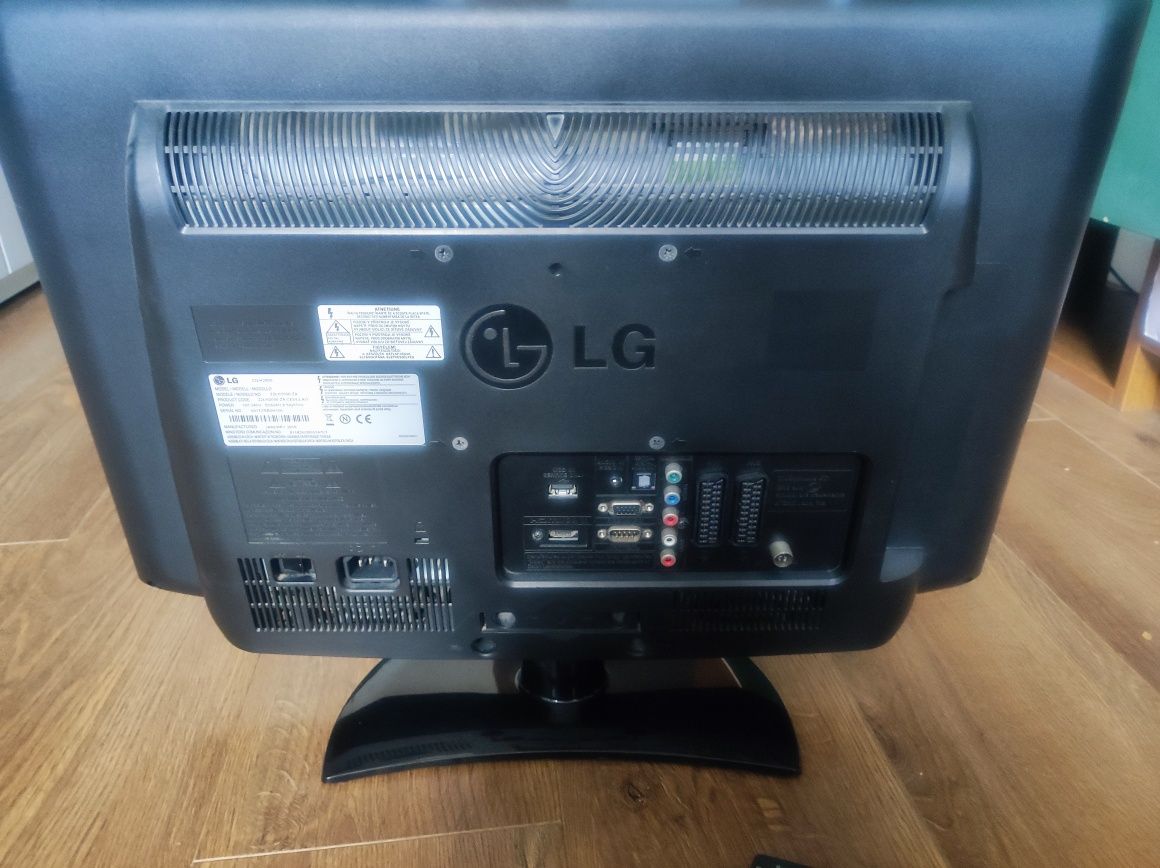 telewizor LCD LG 22LH2000