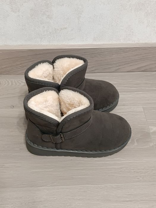 Нові дитячі уггі на ніжку 18 см