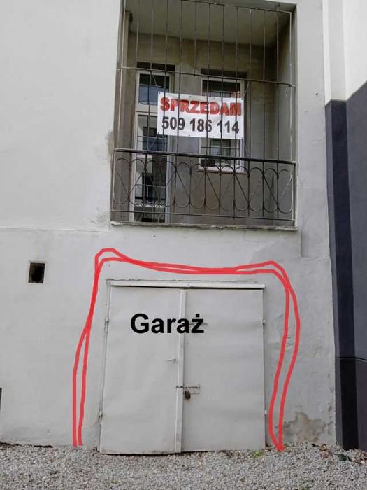 Legnica-Centrum - CICHE po general remoncie kamienica garaż