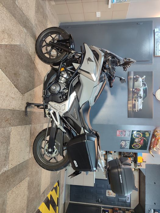 Продам новий офіційний мотоцікл Honda NC 750 DCT