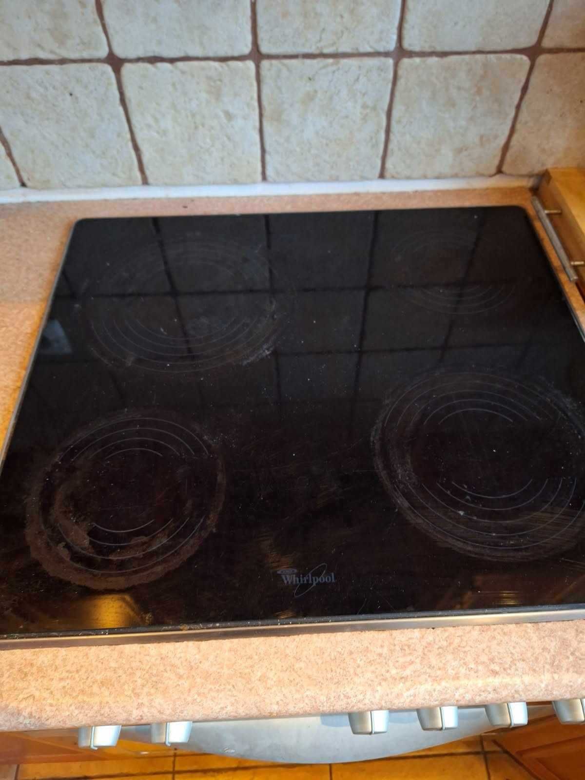 Piekarnik wraz z płytą grzewczą WHIRLPOOL