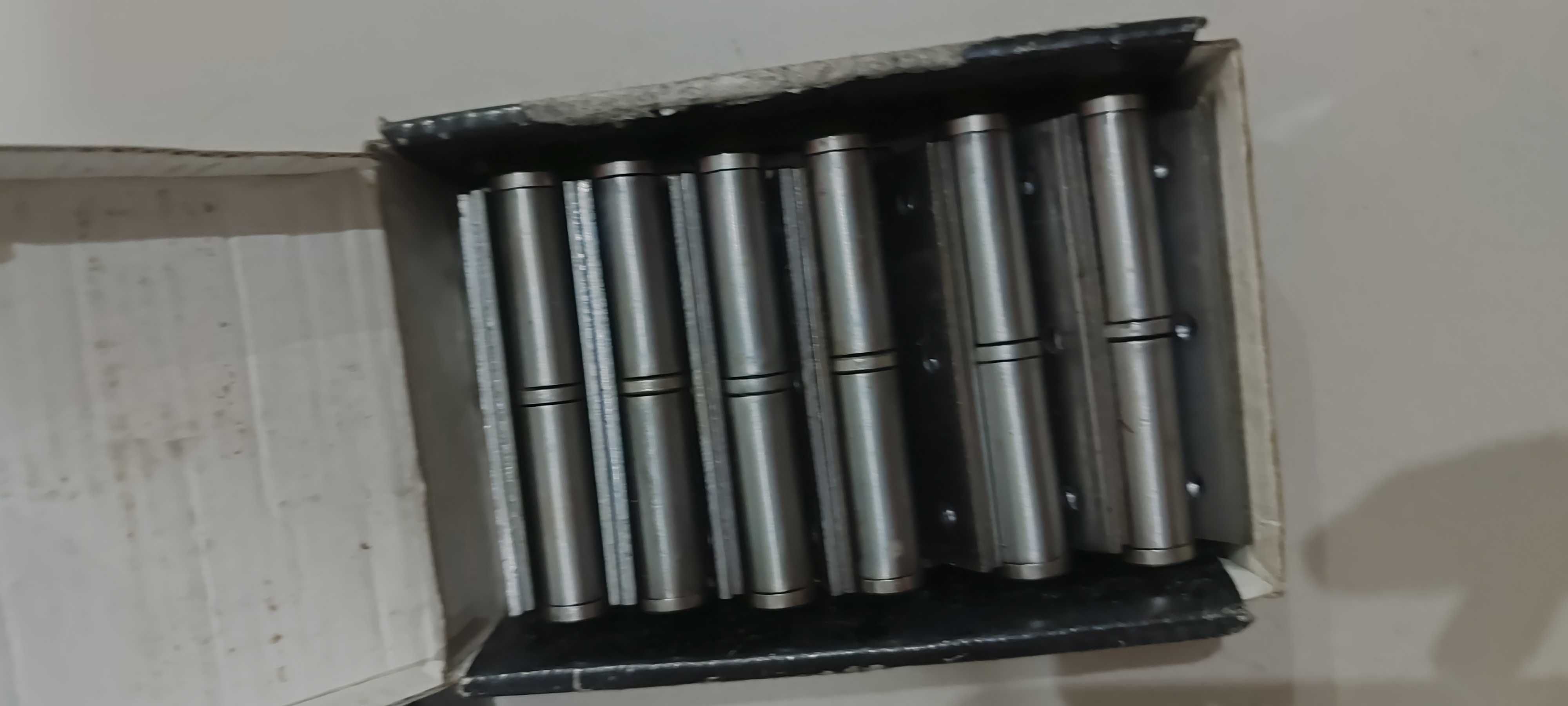 Dobradiças Tupai + Puxador par Tupai + Fechadura Tupai