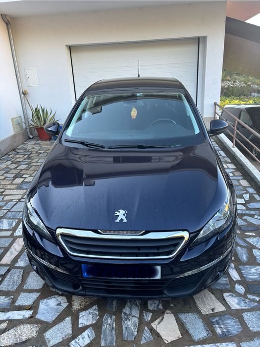 Peugeot 308, Allure