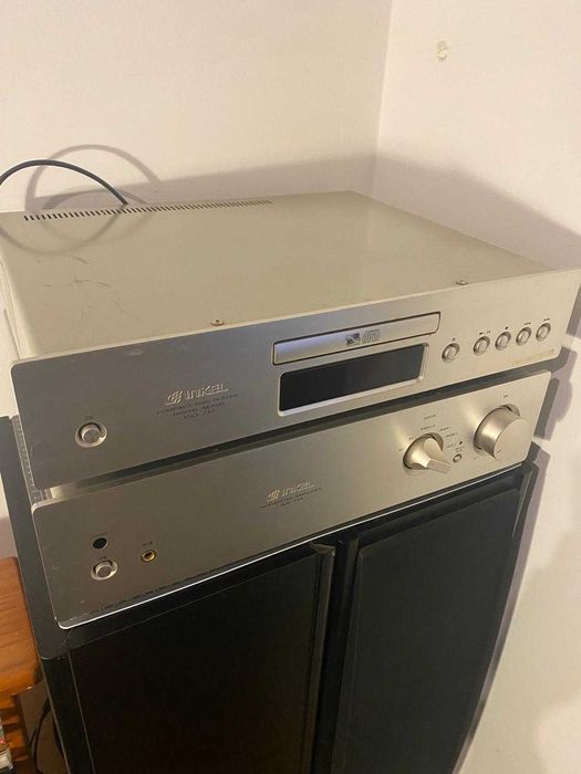 Amplificador Inkel (AX-7R) e Leitor CDs (CD-7C) + Colunas (Fine Arts)