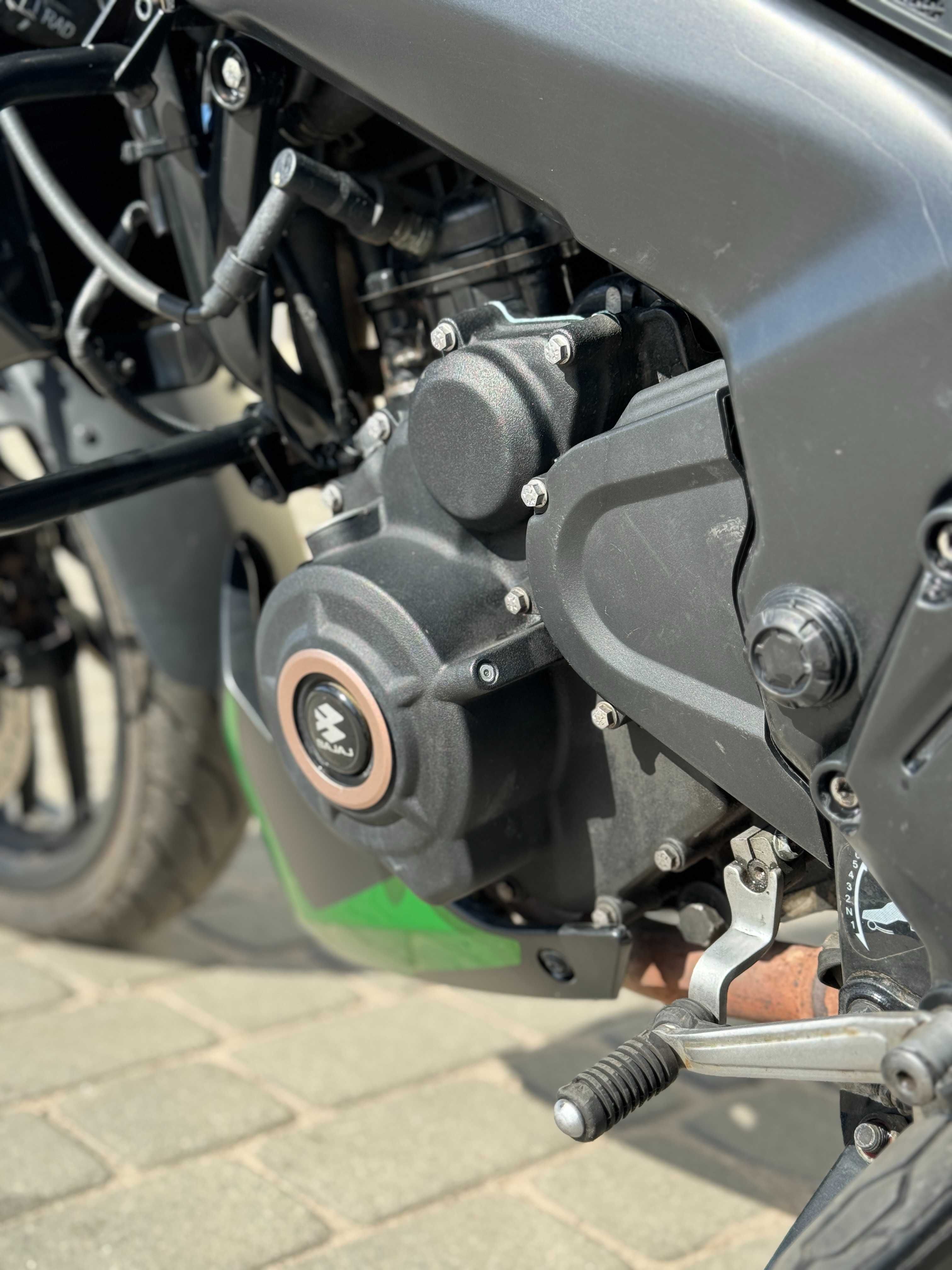 Bajaj Dominar 400 2019