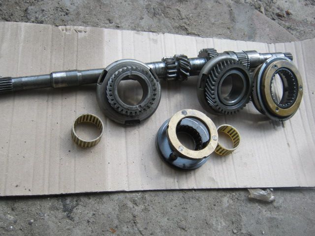 Запчастини  КПП М- 2141
