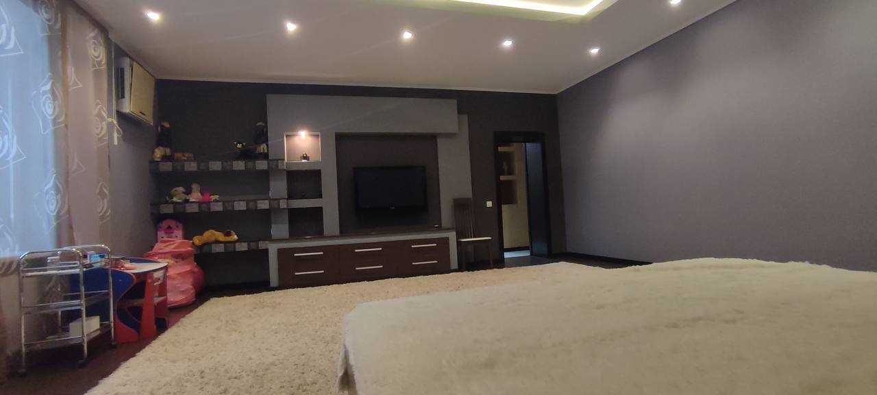 Продам 4 к квартиру ЖК Каскад