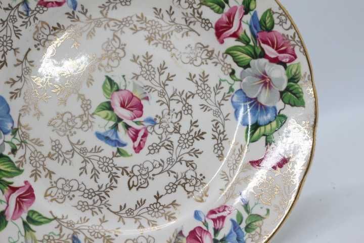 Prato Recortado porcelana Inglesa modelo Pompadour 17 cm Numerado