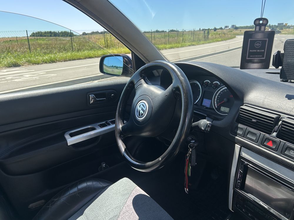 Golf 4 (sprawna klima ) 1.9 TDI
