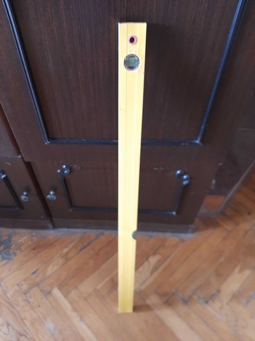 Уровень строительный