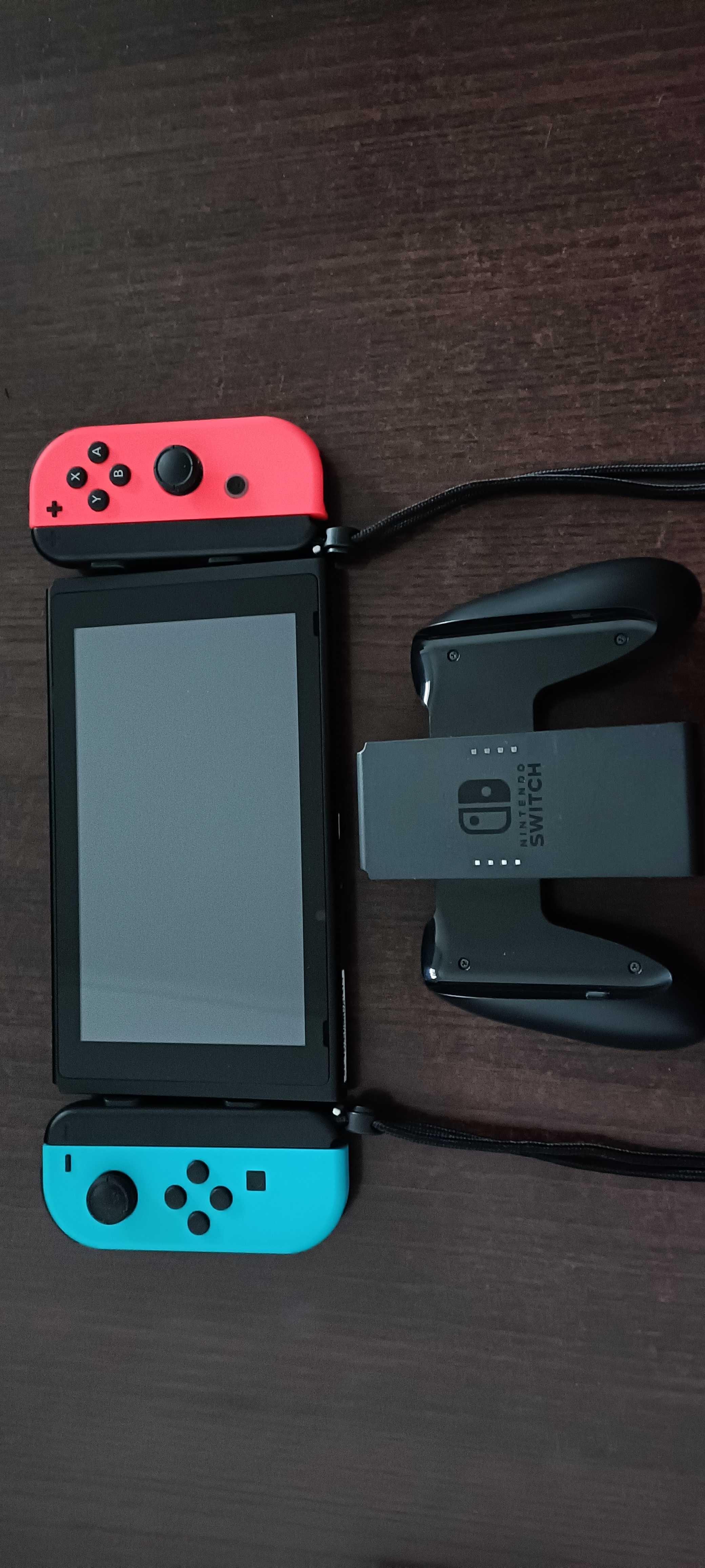 Konsola Nintendo Switch z Dodatkami