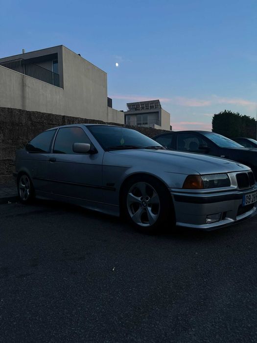 BMW 318 TDS compack