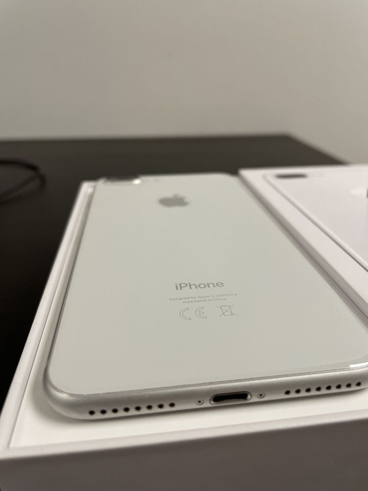 iphone 8 plus white 64GB