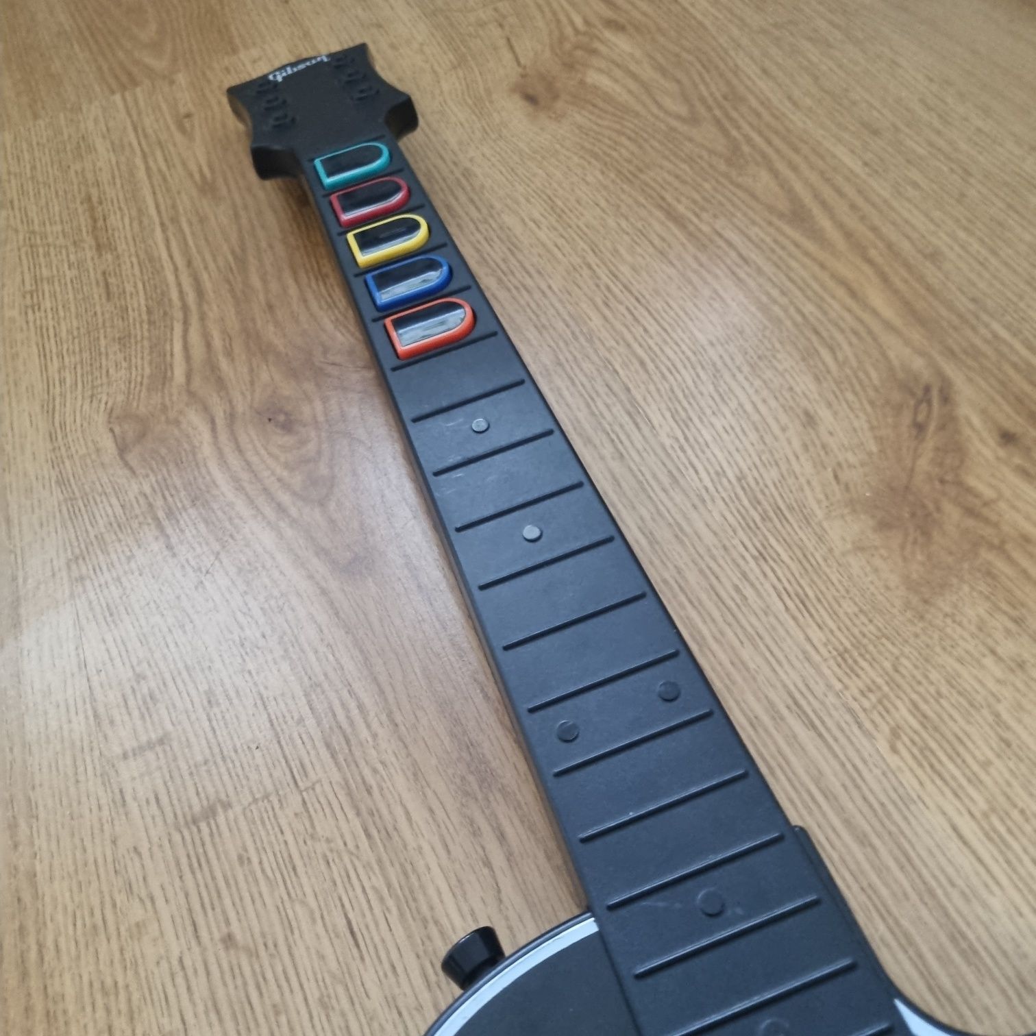 Gitara Gibson do Sony Ps3 Opis