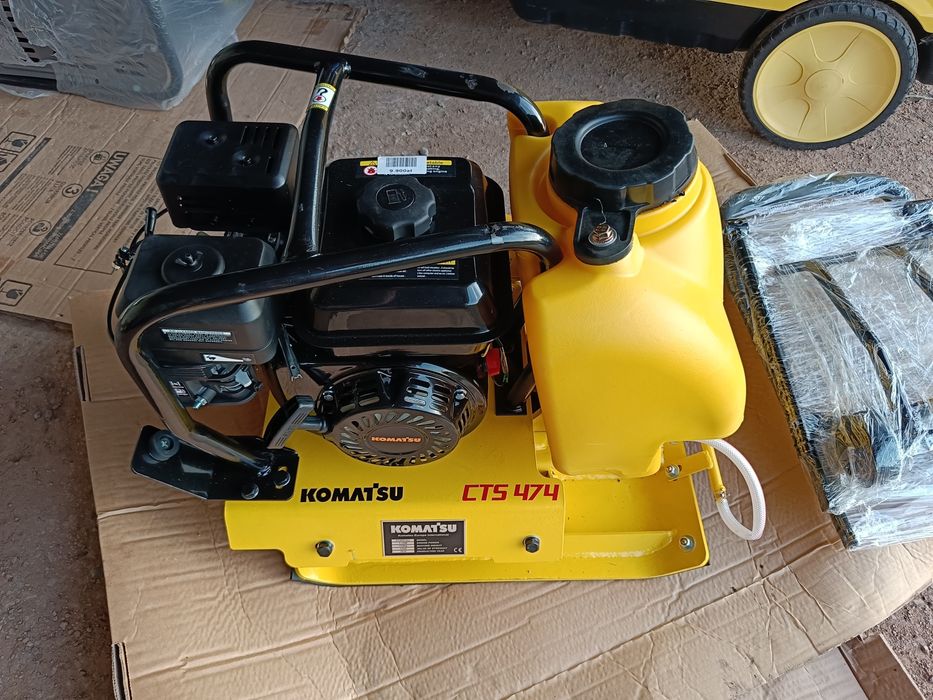 Fabrycznie nowa zagęszczarka Komatsu CTS 474