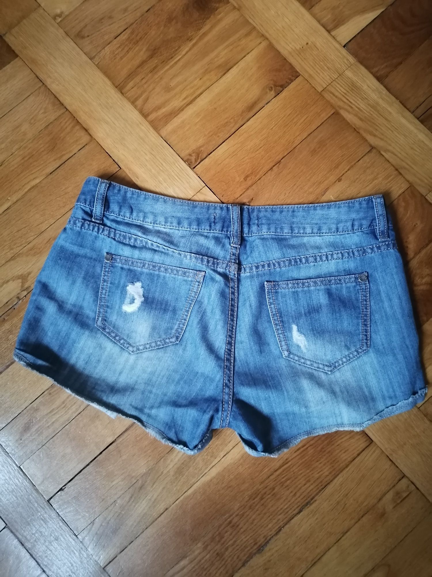 Szorty/ krótkie spodenki jeansowe