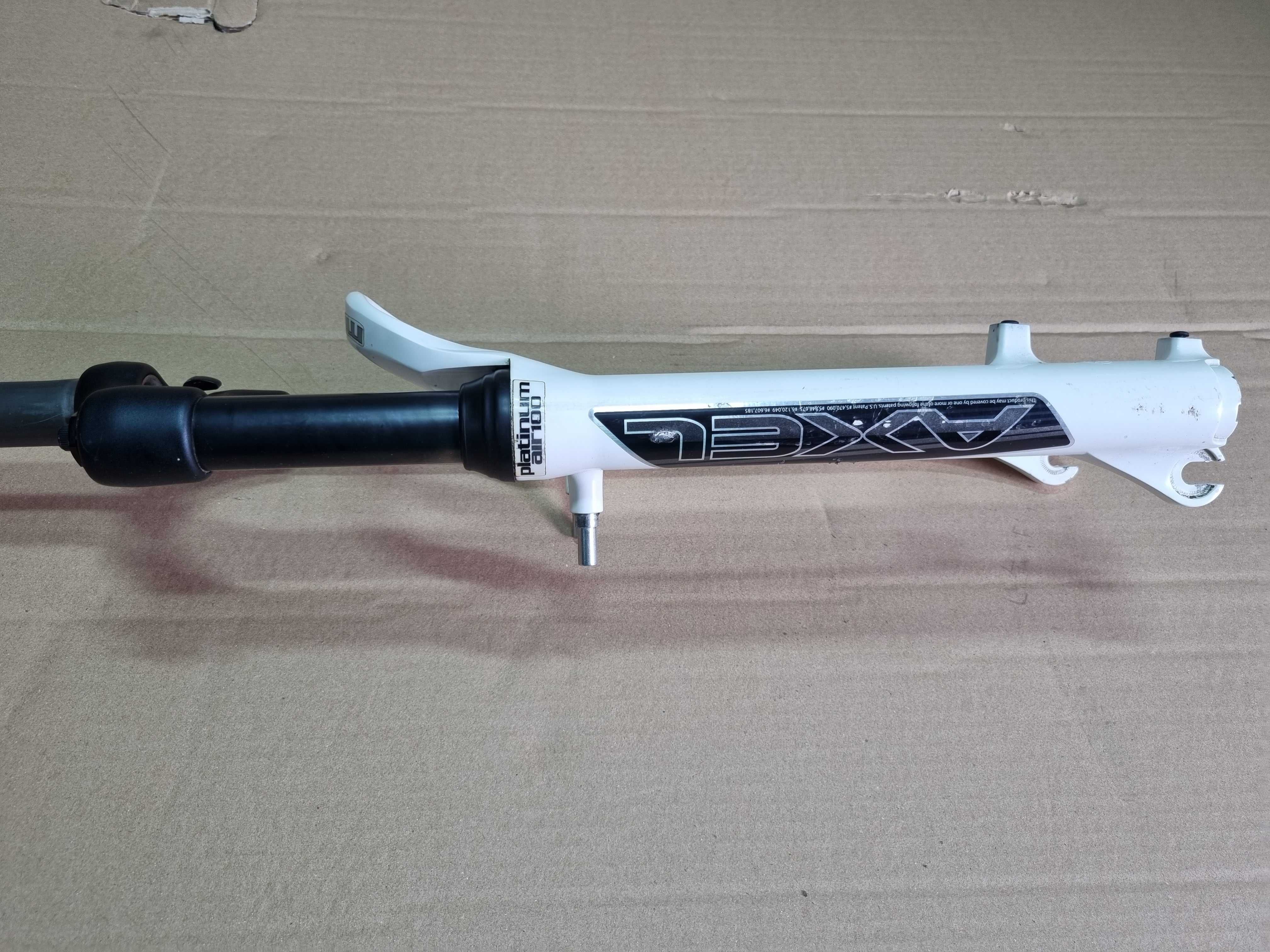 Amortyzator Manitou Axel Platinum Air 100mm, 26