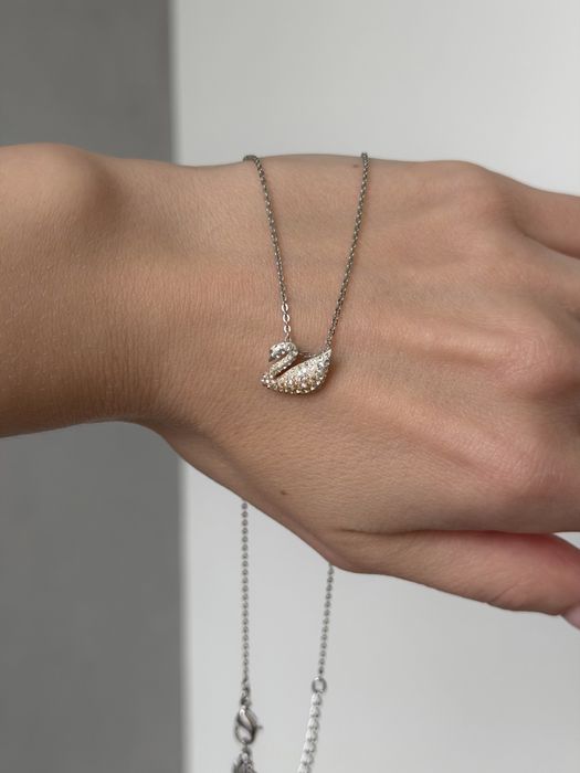 Розкішна підвіска-лебідь Swarovski