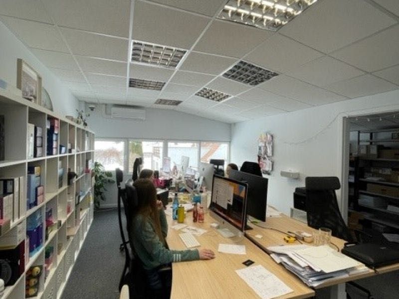 Nawynajem magazyn z biurem 185 m² –Gdańsk, ul. Trakt Św. Wojciecha 243