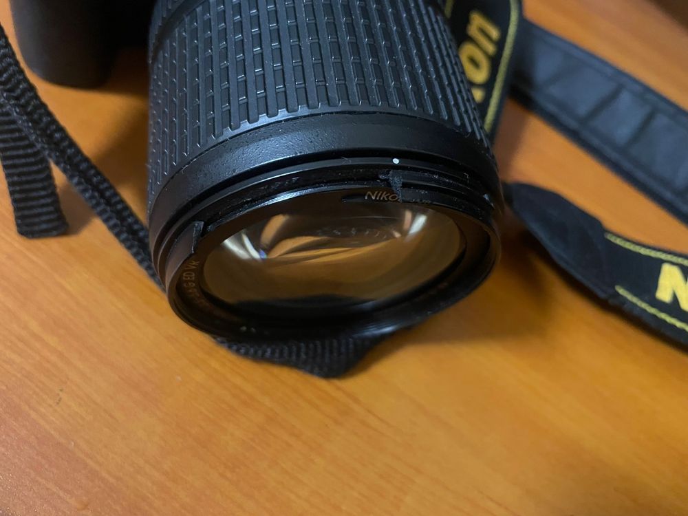Vendo Maq. Fotografica NIKON D7200