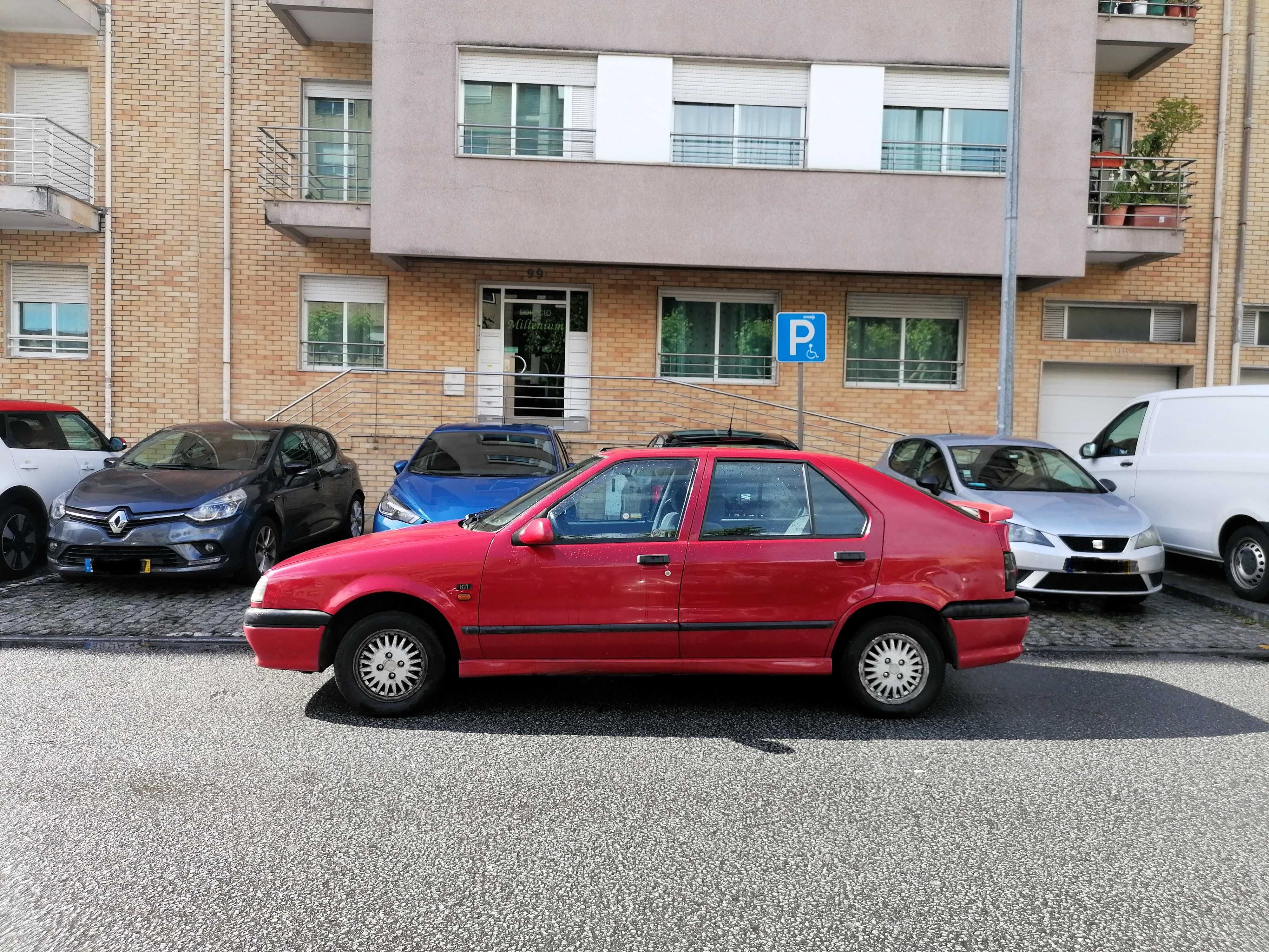 Vendo Renault 19 1.4 RTI