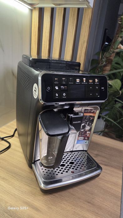 Philips LatteGo 5400 automatyczny ekspres do kawy