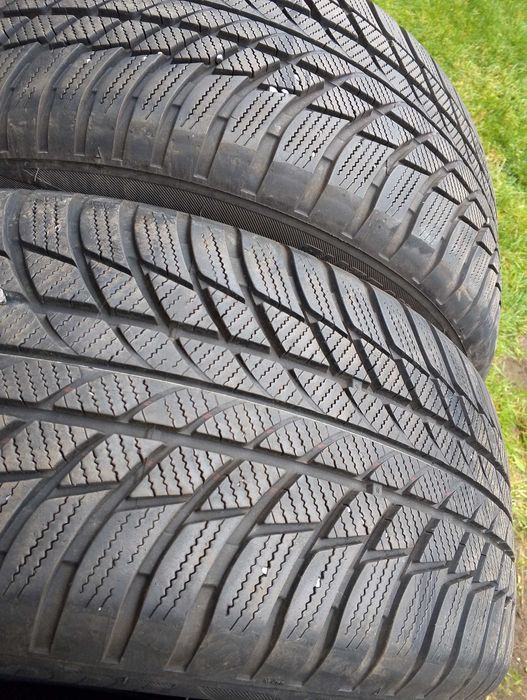 opony 4 szt. 225/50/17 Bridgestone Blizzak LM 001  Run-flat