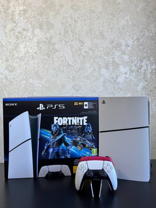 Sony PlayStation 5 + станція DualSense у подарунок