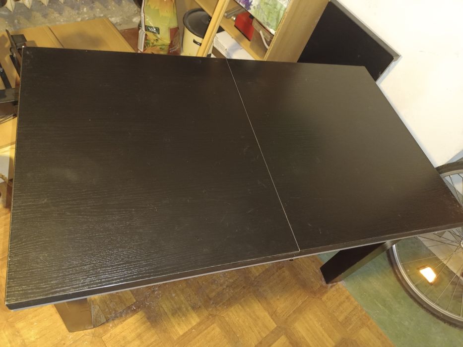 Stół drewniany rozkładany