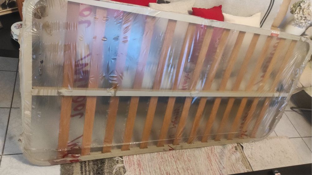 Estrado cama de solteiro