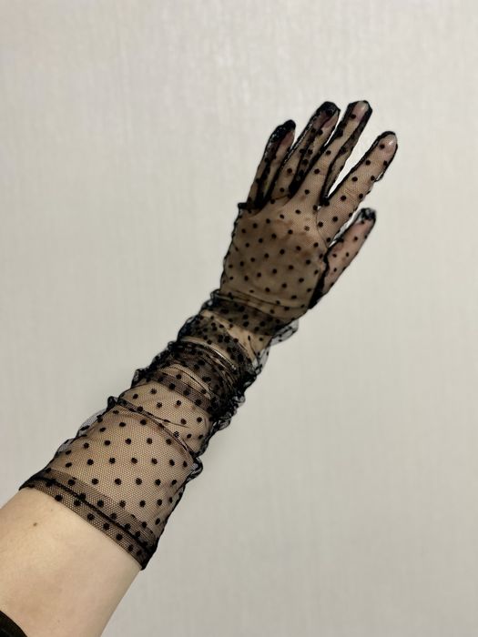 Фатинові рукавички