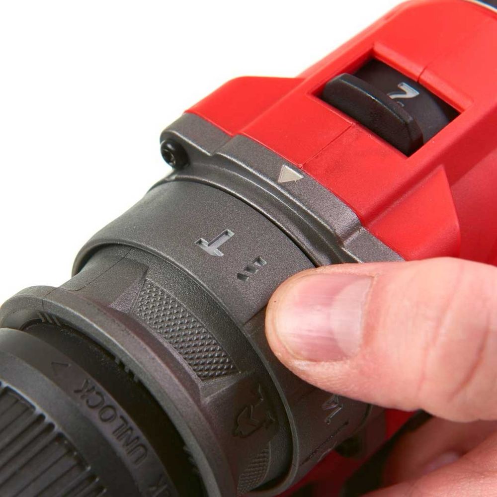 Дриль-шурупокрут з ударом акумуляторний MILWAUKEE, M12 FPDX-202X