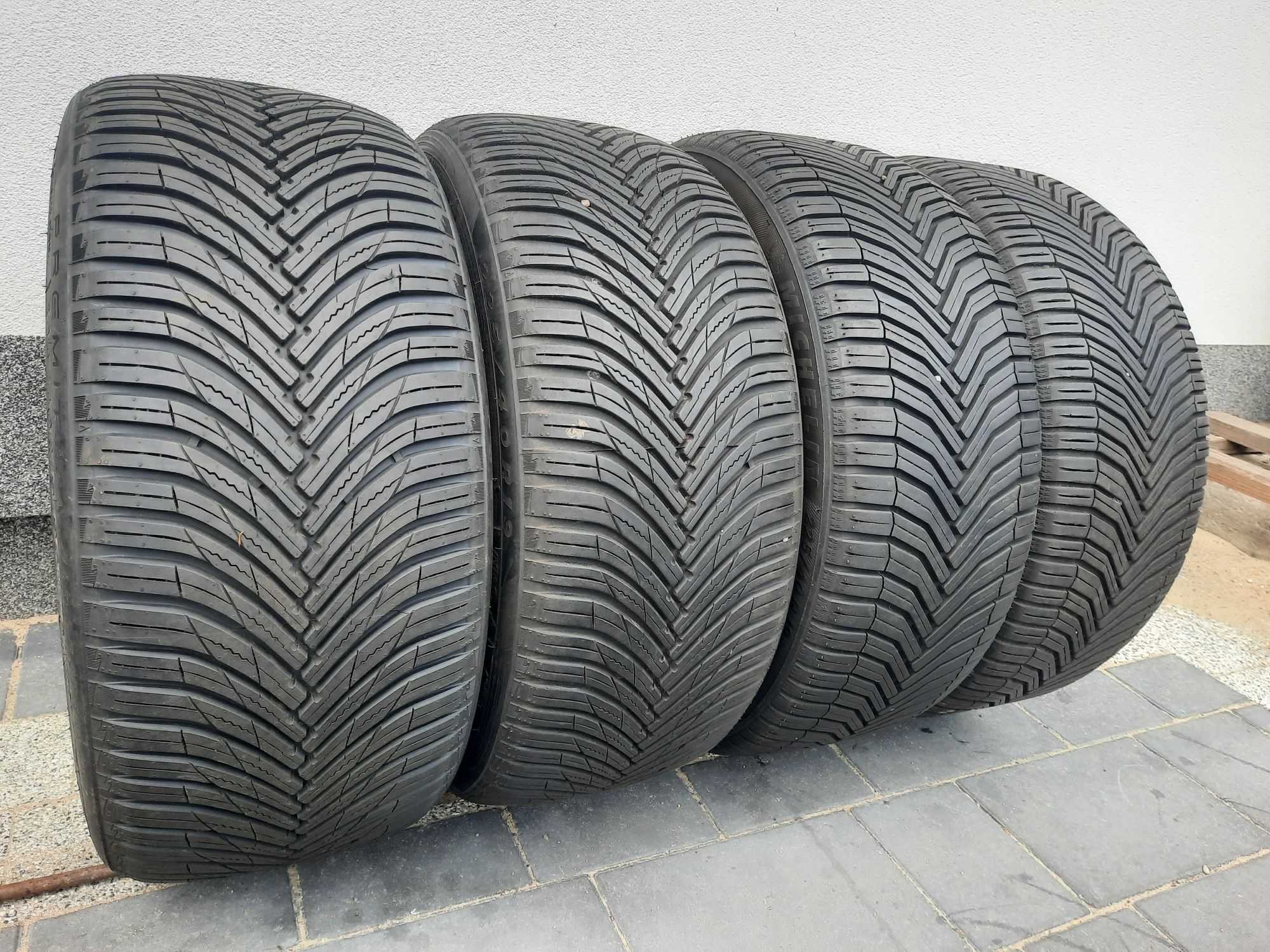 4 opony 225/40 R19 Michelin CrossClimate Maxxis 7mm 2021r