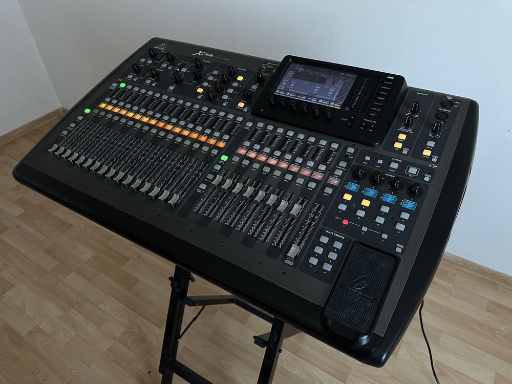 Behringer x32 mikser cyfrowy konsola w doskonałym stanie