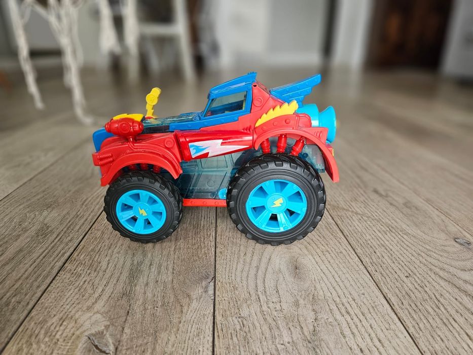 SuperZings Hero Truck Monster Roller super things MagicBox