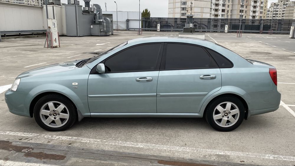 Chevrolet Lacetti 1.8CDX