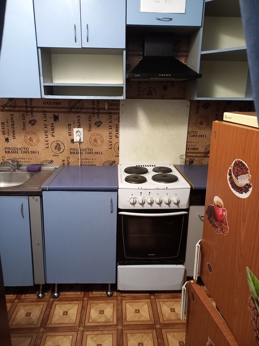 Продається 3 - кімнатна квартира на Троєщині