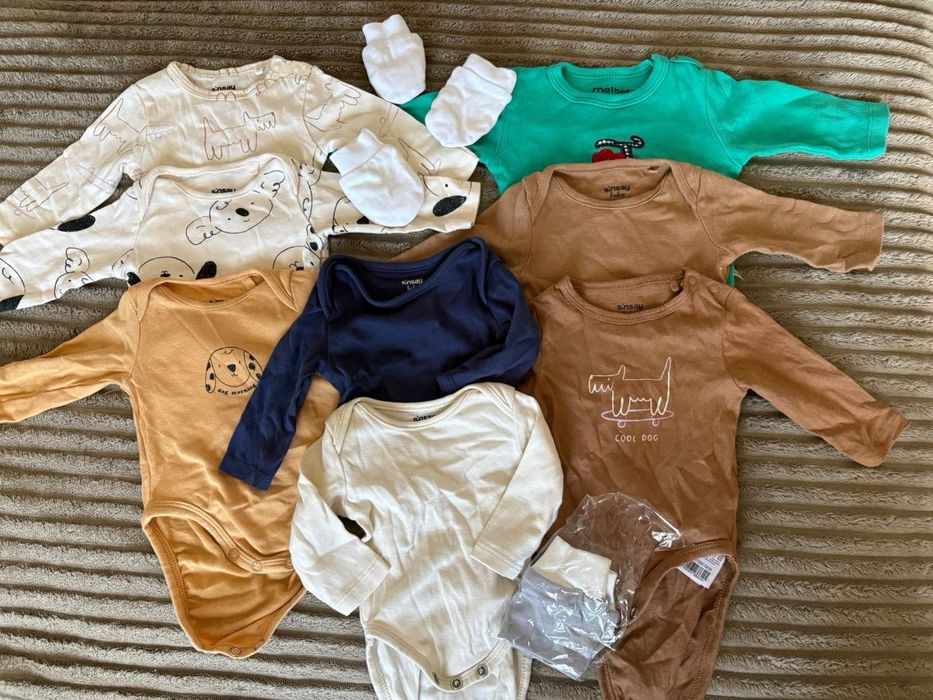 Дитячі речі нейтральні на хлопчика/дівчинку