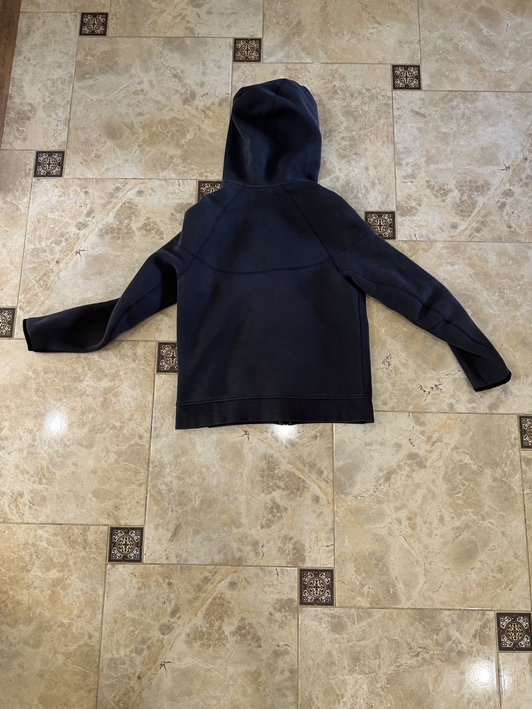 Nike tech fleece