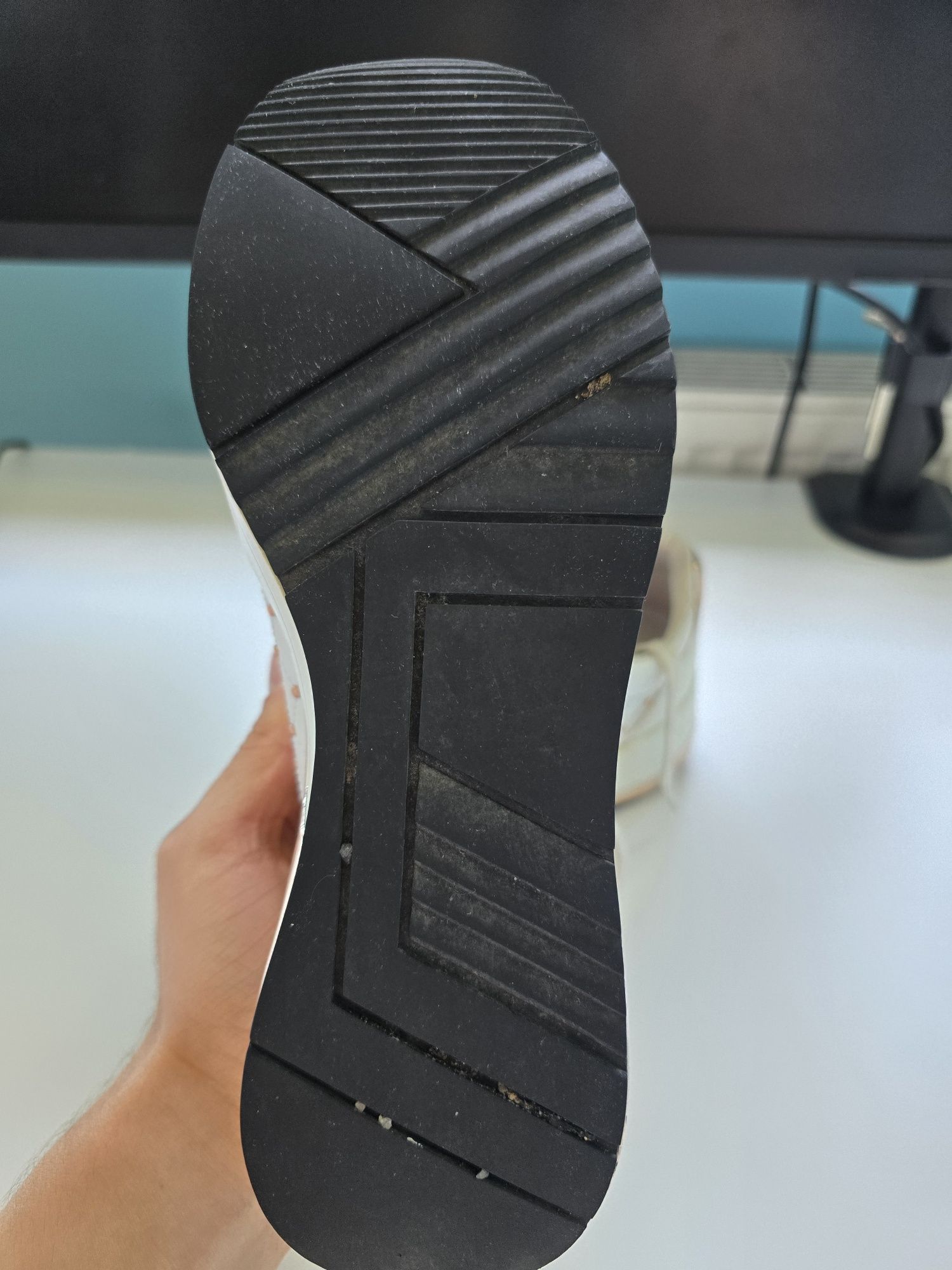 Buty damskie Guess JANEET Rozmiar 38